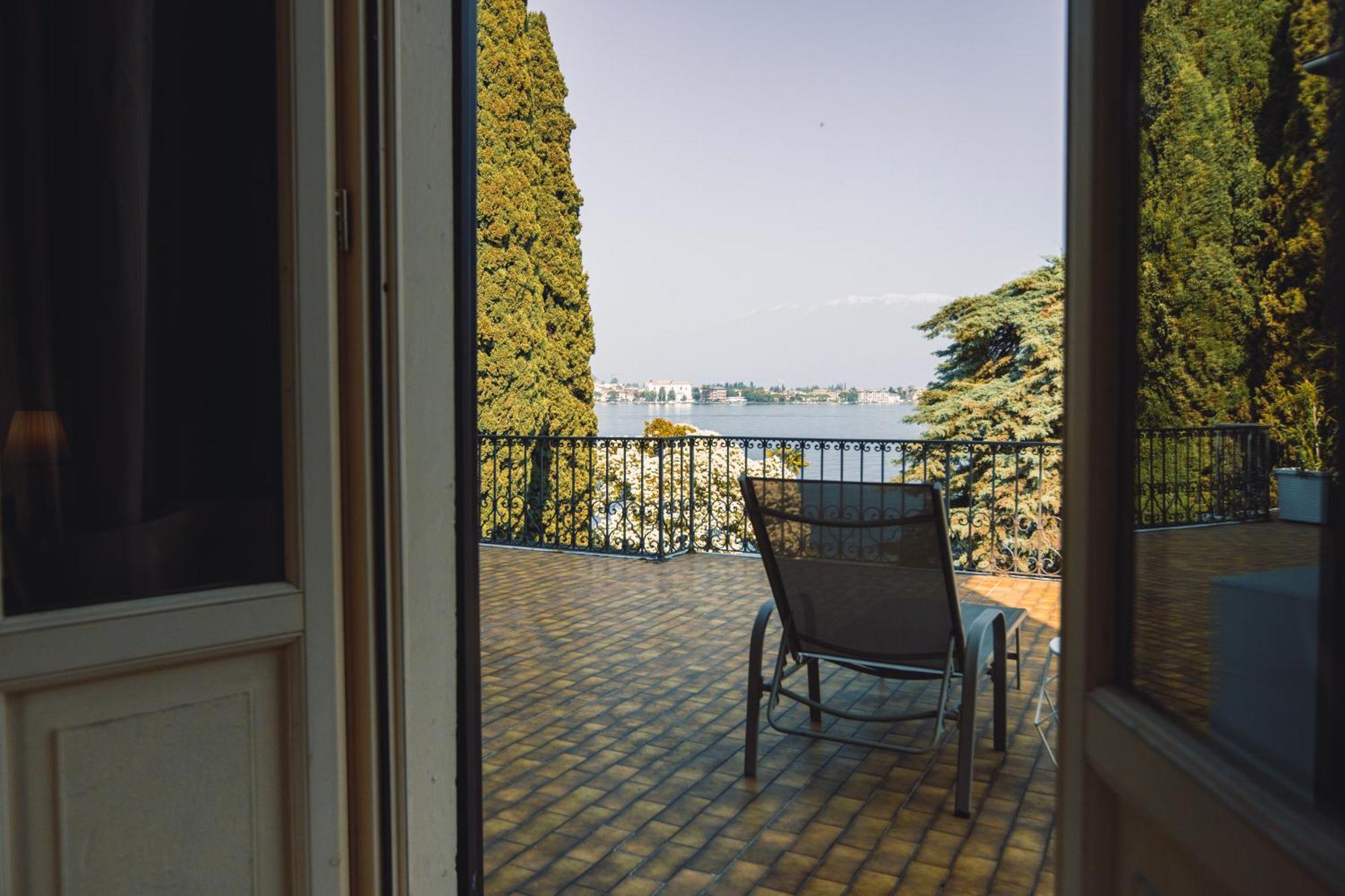 Villa Mimosa Au Lac - Estella Hotels Italia Toscolano Maderno Exterior photo
